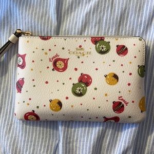 Coach Wristlet BRAND NEW
